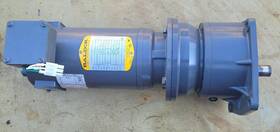 33-2085z118g1 Baldor Dc Gearmotor Gear Ratio 1 30 0.25hp 1750rpm D71d 0.552 Inch Sh