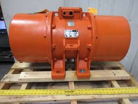 00-286 Carrier Cd7-14/00-286 7.5 Hp Vibratory Shaker Motor 230/460v 720 Rpm