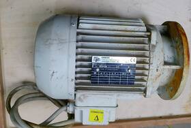 Fc40-4 Coees Srl Fc71-4 1.3kw 220/380 6.3/3.64a 1660rpm Induction Motor