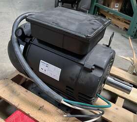 45465101 Ingersoll Rand 23172604 Motor 7.5 Hp For Compressor Damage
