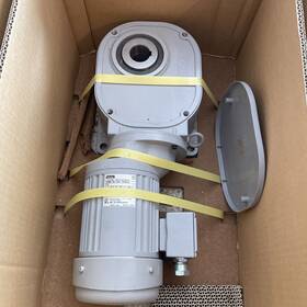 Fsmn-45-300-t040ax Nissei Corp. New In Box F5 0. 4k 4p Ratio 300 1 Gtr