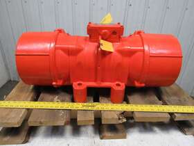 C09-9300 Scherer 4.0kw Vibratory Shaker Motor 220/440v 900 Rpm