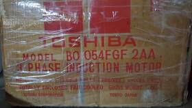 B0054fgf2aa Toshiba 3-phase Induction Motor New Open Box Tent1 B0054fgf2aa Toshiba 3-phase Induction Motor New Open Box Tent1