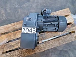 Nord Sk Cus 3282AZBH-100LA/4 4HP Motor Gear Reducer Box. Fixed Price $1740.00.