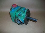 Vickers Hydraulic Motor 773611 3/4" Shaft Used. Fixed Price $125.00.