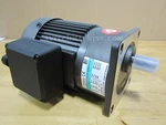Sesame Motor Chip Auger G11V100U-30 Phase 230V/460V Ratio 1:30. Fixed Price $300.00.
