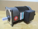 Sesame Motor Chip Auger G11V200S-90 Phase 220V/380V Ratio 1:90. Fixed Price $420.00.