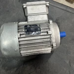 Mak Motor 50/60HZ 0.56/0.66KW - 230/400 1420/1720RPM New. Fixed Price $125.00.