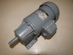 Eberhard Bauer D-73734 55W G052-10/DO 44-141 L 480V 3PH 50,89 Gear Motor New. Fixed Price $230.00.