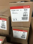 1PC New Honeywell M7284A-1004 Modutrol Motor M7284A1004 Year Warranty/ #a. Fixed Price $226.40.
