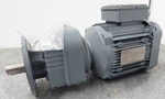 Sew RF27 DRE90M4/TH 220-242V 50HZ RPM1420/140 1.1KW I=10.13 -unused-. Fixed Price $581.38.